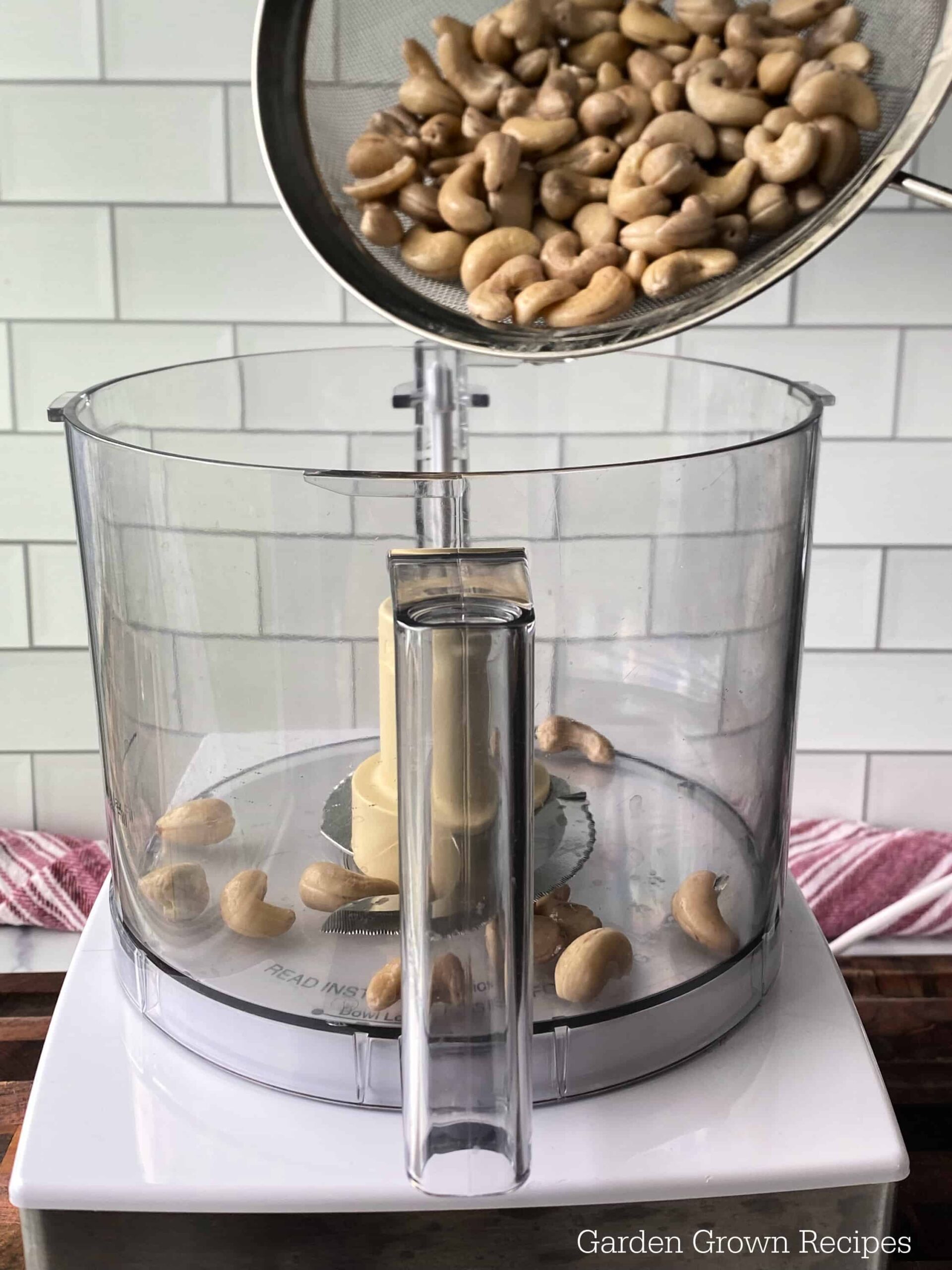 cashews in food processor