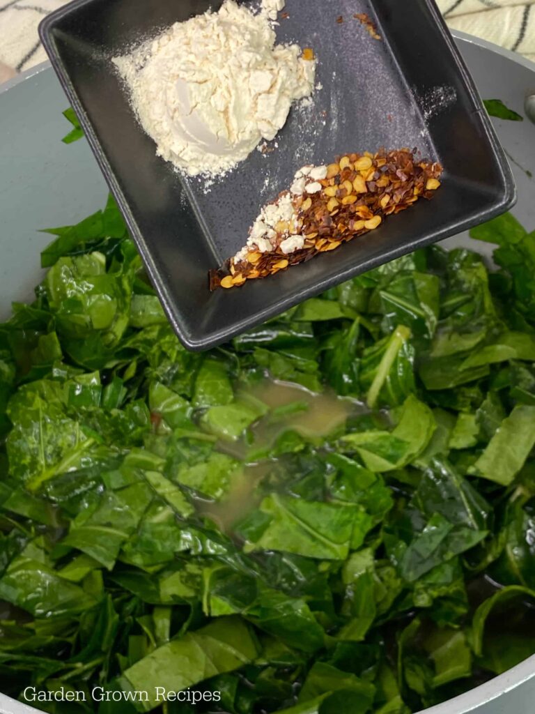 How to Cook Collard Greens with Chicken Broth